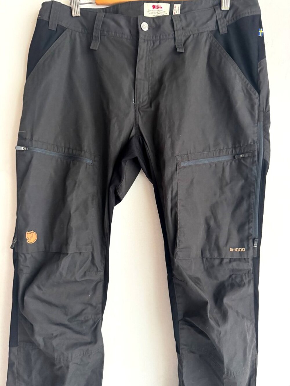 FjallRaven Grey Outdoor Hiking Pants Women's Regular Length 34 - Picture 2 of 7